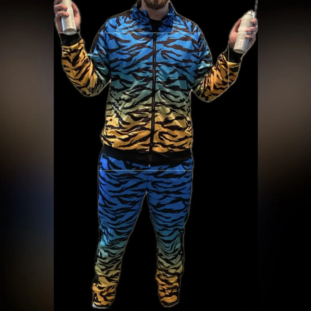 So Cute 2 Piece Ombre Gradient Tiger Stripe Track Suits Sweatsuit Unisex Joggers